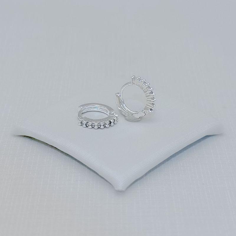 05.3266.1.S - (Tam.P) Argola de uma coluna cravejada em spikes com lateral em relevo