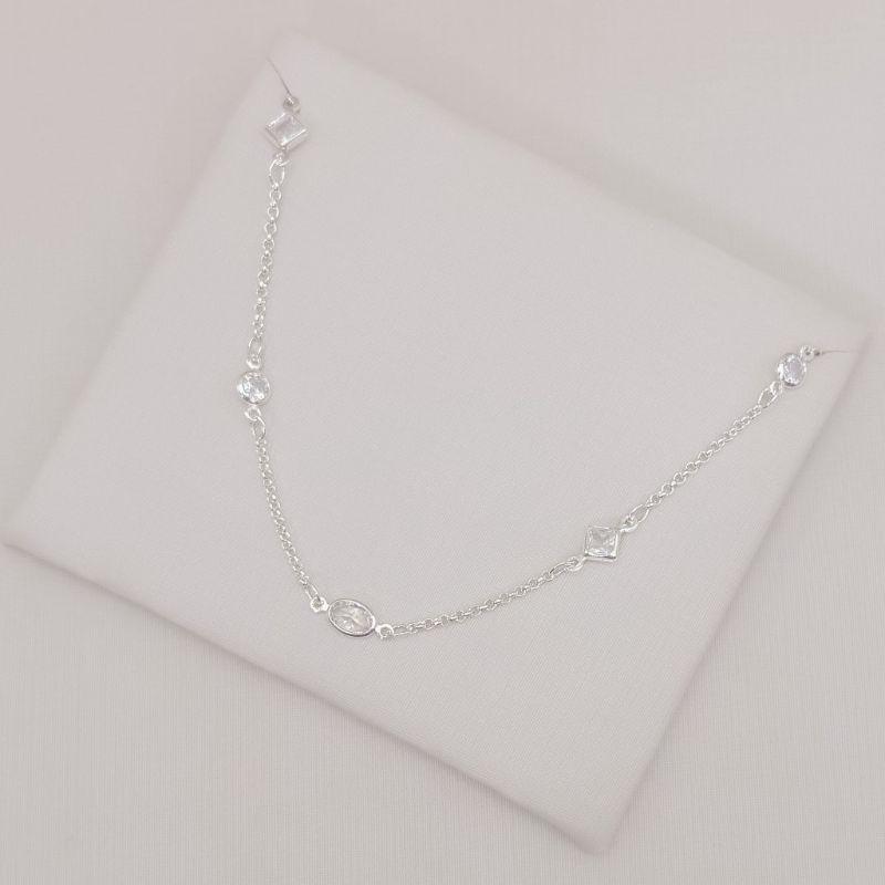 09.2579.1.S - (37) Choker estilo tiffany em elos portugueses com pedras variadas em ingles