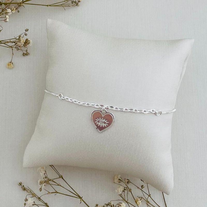 12.2089.0.S - Pulseira de veneziana com meio de tijolinho com pingente placa coração com olho