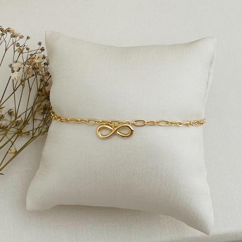12.2110.0.O - Pulseira de elos ovais em forma figaro com pingente de infinito liso