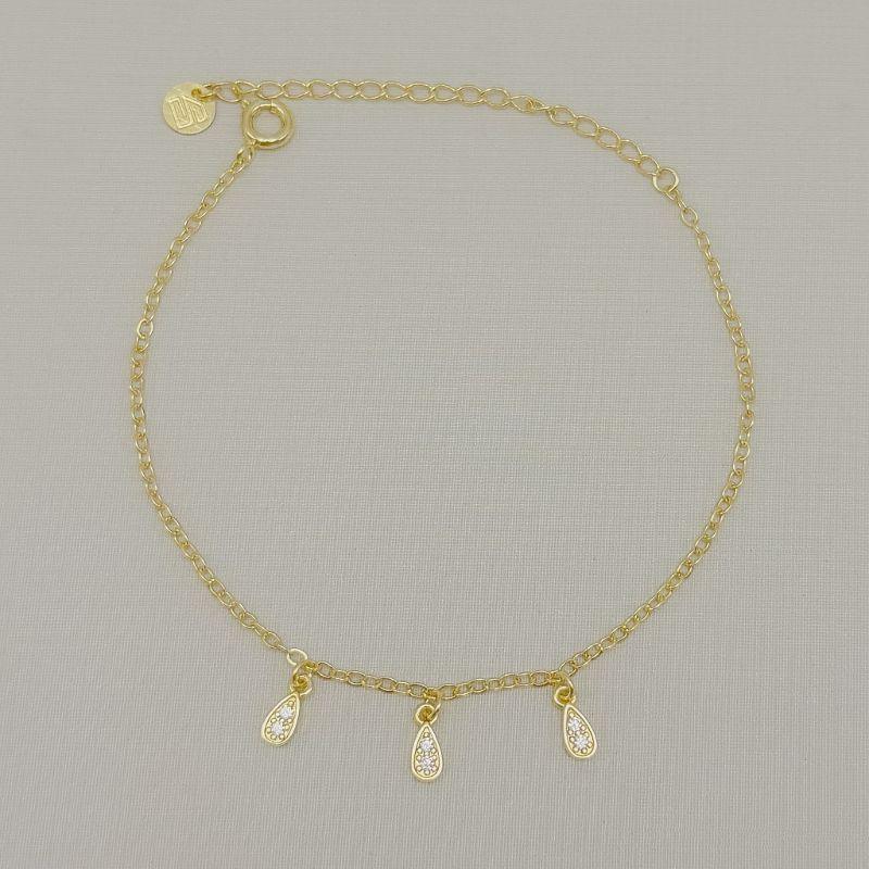 12.2359.1.O - Pulseira de elos ovais com três pingentes de gotas cravejados
