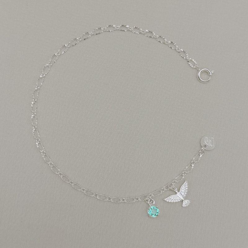 12.2363.9.S - Pulseira de elos ovais em efeito solaris com pingente espirito santo e ponto de luz