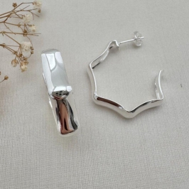 06.1813.0.S - Brinco de chapa argola de formato hexagonal