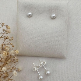 07.2681.15.S - Brinco de pérola mini classica simples