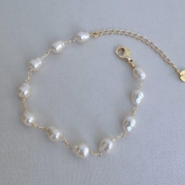 12.2197.15.O - Pulseira de pérolas irregulares separadas.