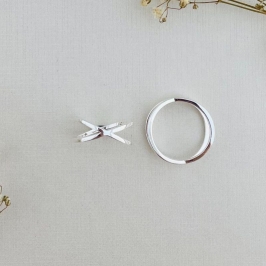 03.2249.0.S - (19) Anel de aro liso simples em X