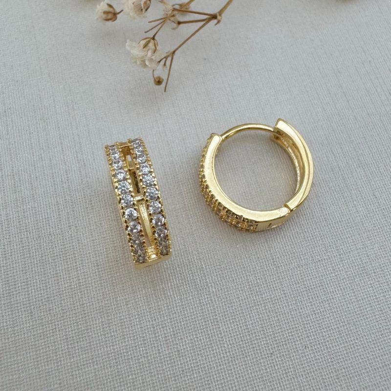 05.2942.1.O - Argola de duas colunas cravejadas separadas