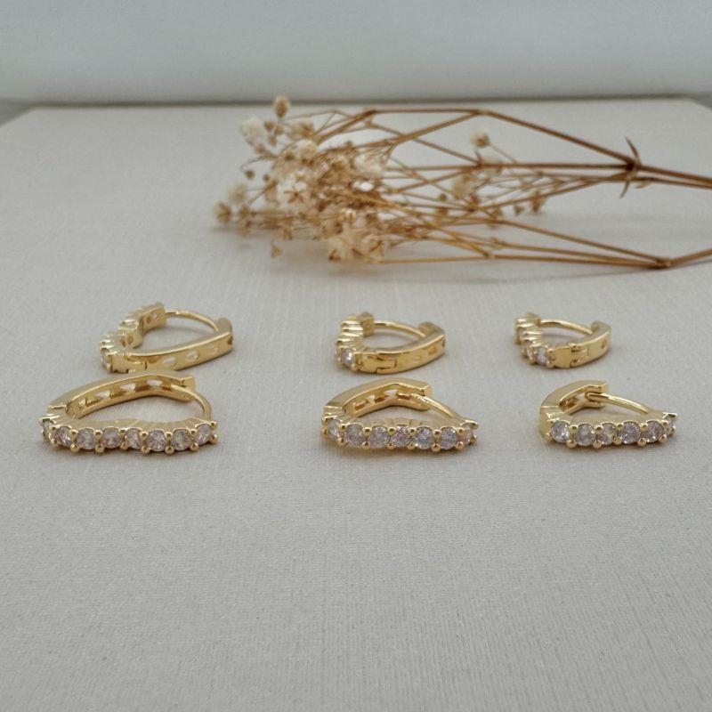 05.2956.1.O - Trio de argola de coração cravejada