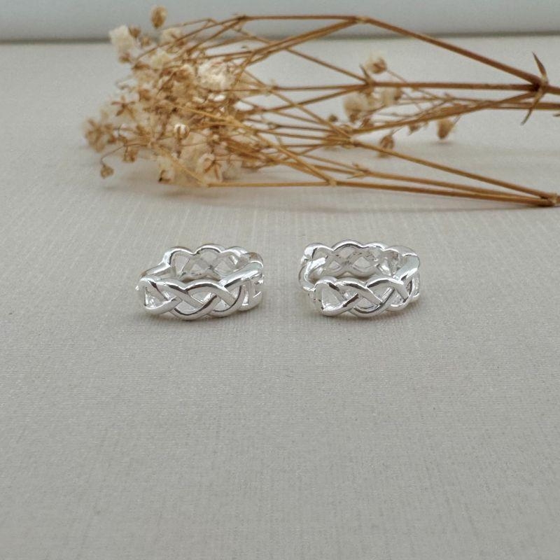 05.2964.0.S - Argola trançada tamanho M