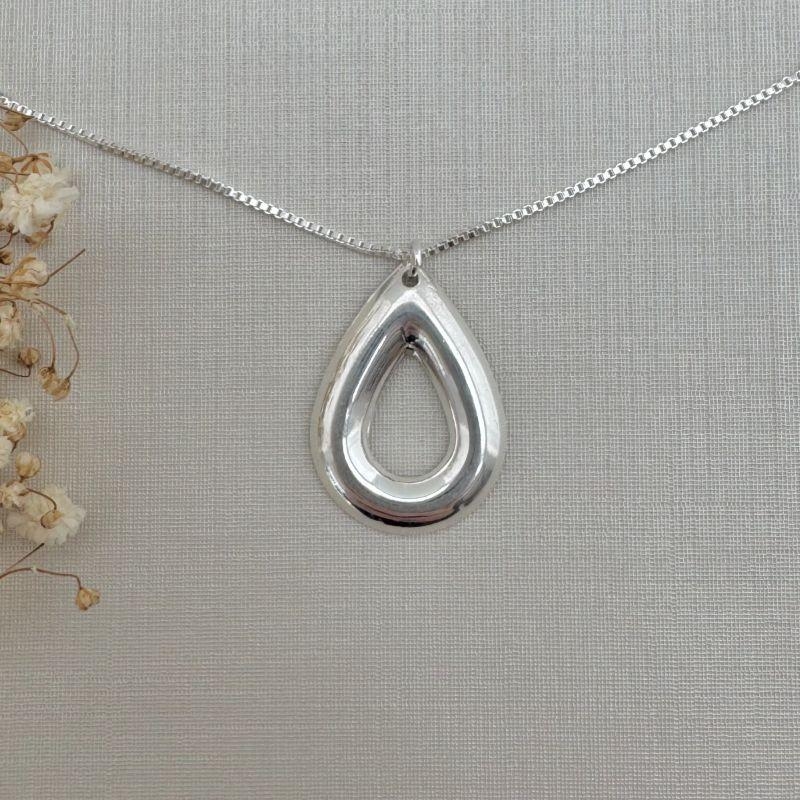 09.0593.0.S - (45) Colar de chapa silhueta de gota abaloado