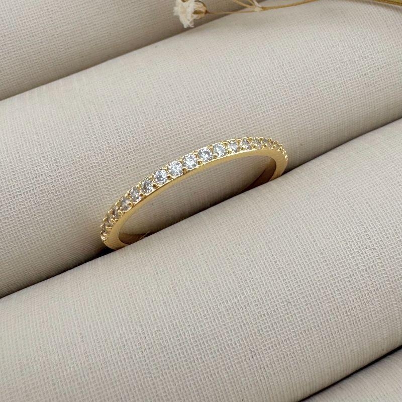 03.2296.1.O - (17) Anel de estilo aparador unico cravejado