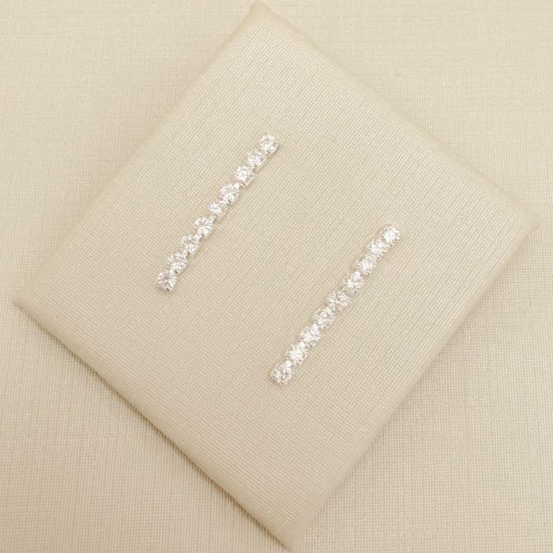 06.1321.1.S - Brinco um fio de zircônia 2,3cm