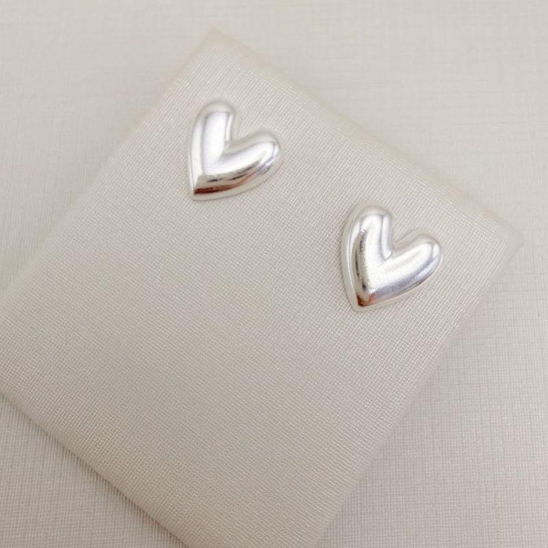 07.2787.0.S - Brinco coração liso 11x11cm