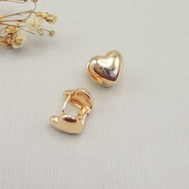 05.3123.0.O - Argola em formato coração em chapa lisa