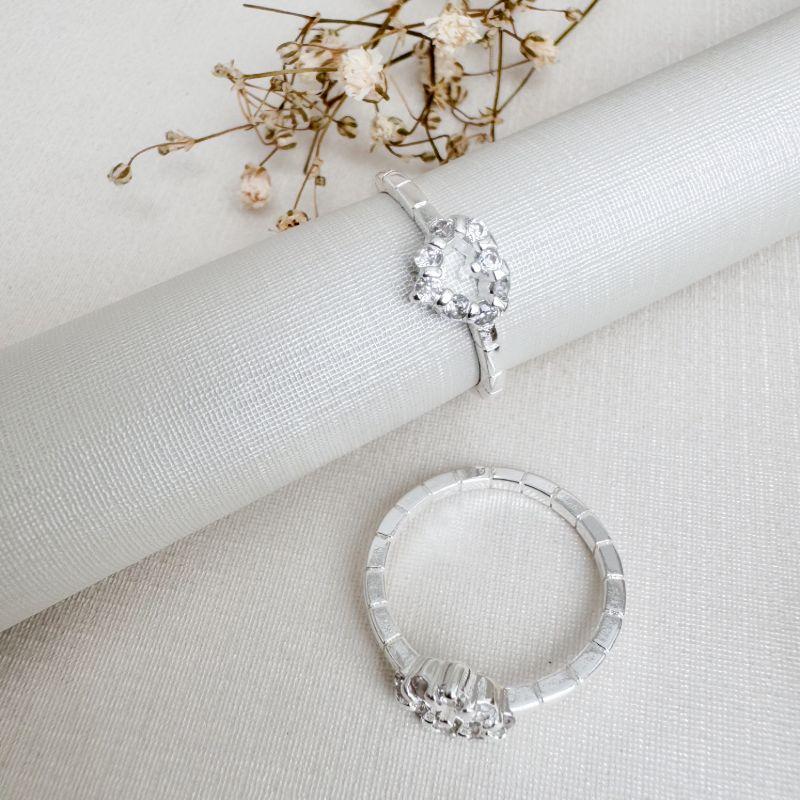 01.0210.1.S - (6) Anel falange de silhueta coração com aro em efeito barras