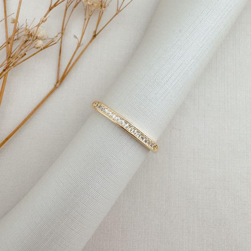 03.2434.1.O - (21) Anel aparador unico de uma linha cravejada com borda alta lisa