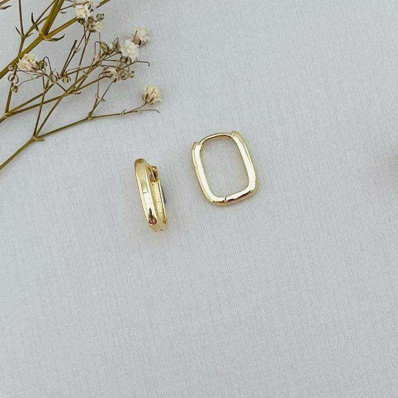 05.2849.0.O - Argola retangular lisa com bordas arredondadas