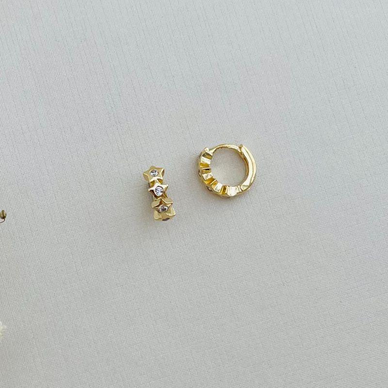 05.2880.1.O - (Tam.P) Argola de frontal em estrelas com ponto de luz central em gipsy