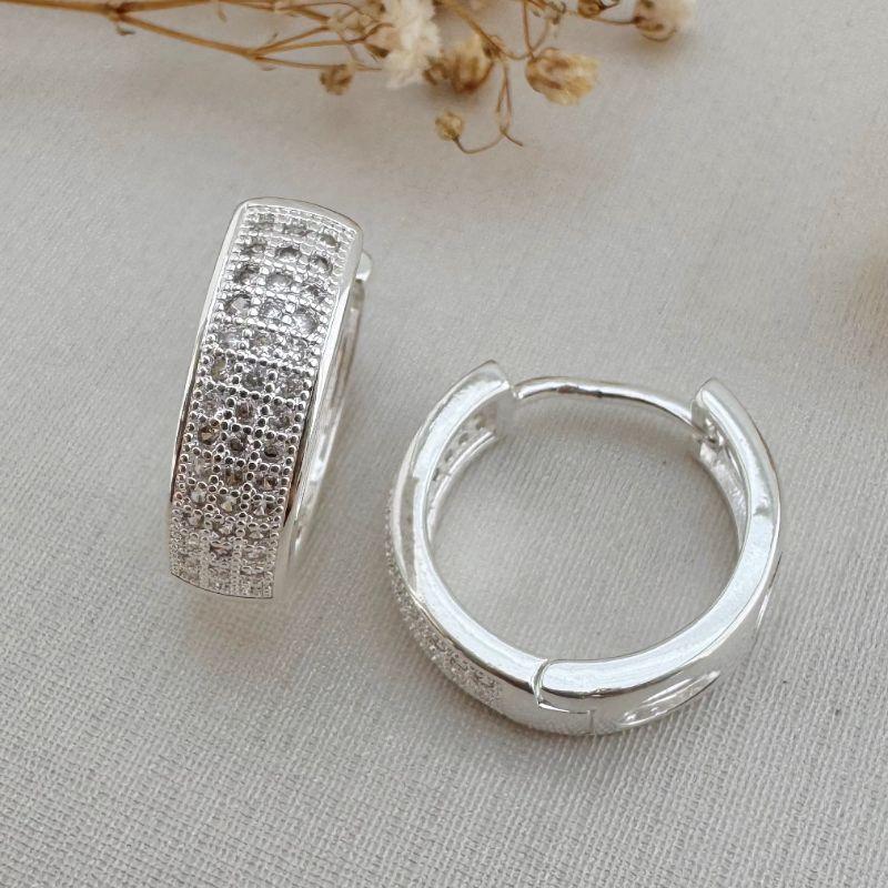 05.2933.1.S - Argola grande de tres colunas e quatorze linhas simétricas com borda alta