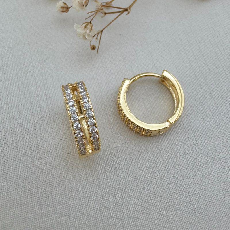 05.2942.1.O - Argola de duas colunas cravejadas separadas