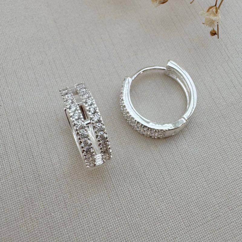 05.2942.1.S - Argola de duas colunas cravejadas separadas