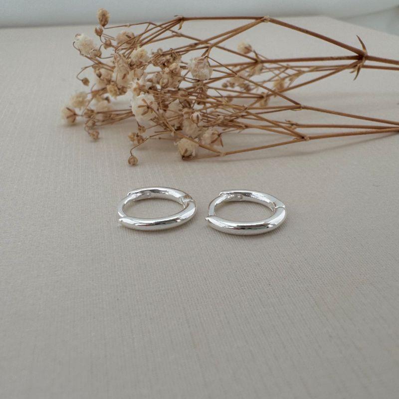 05.3004.0.S - (Tam. P) Argola circular em tubo redondo simples liso