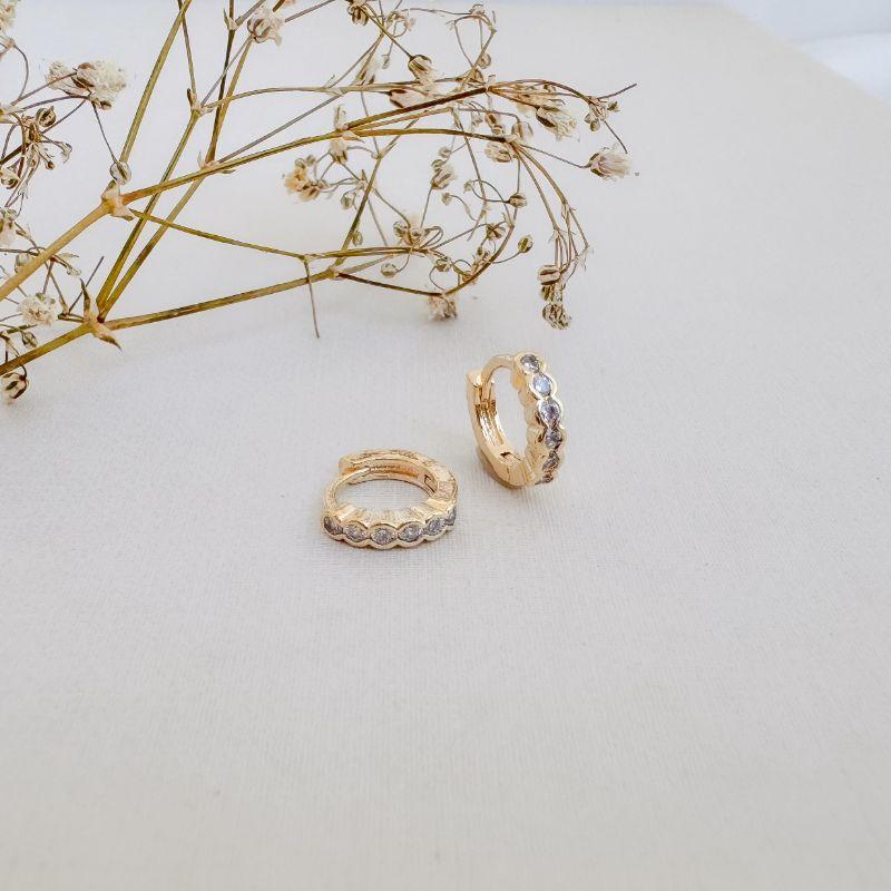 05.3024.1.O - (Tam. P) Argola circular de uma coluna frontal em cravação inglesa sem borda