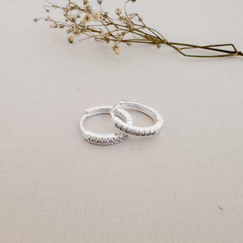 05.3030.1.S - (Tam. G) Argola circular de uma coluna de cravação em garras e borda reta