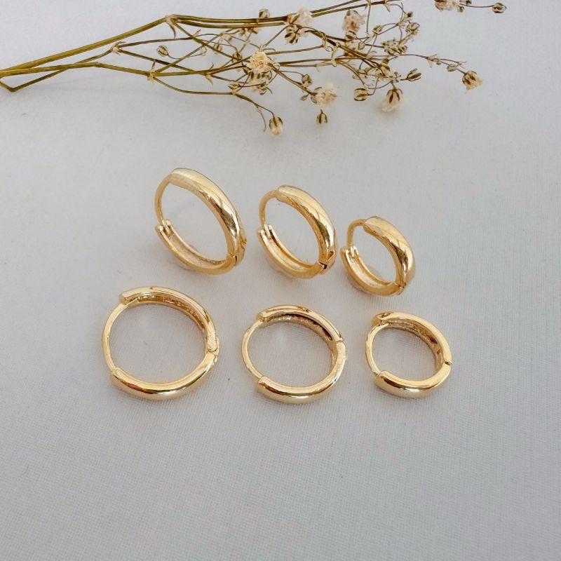 05.3038.0.O - Trio de argolas circulares em tubo liso com borda arredondada