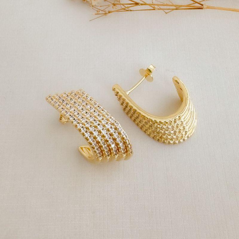 06.1874.1.O - Brinco em formato J de cinco barras com parte superior cravejado