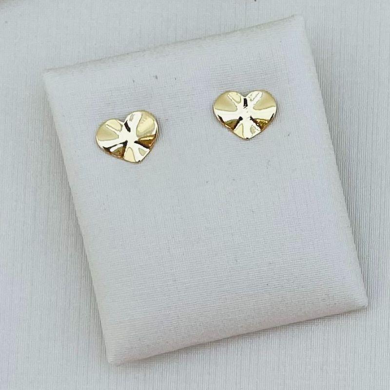 07.2272.0.O - Brinco de formato coração em efeito orgânico