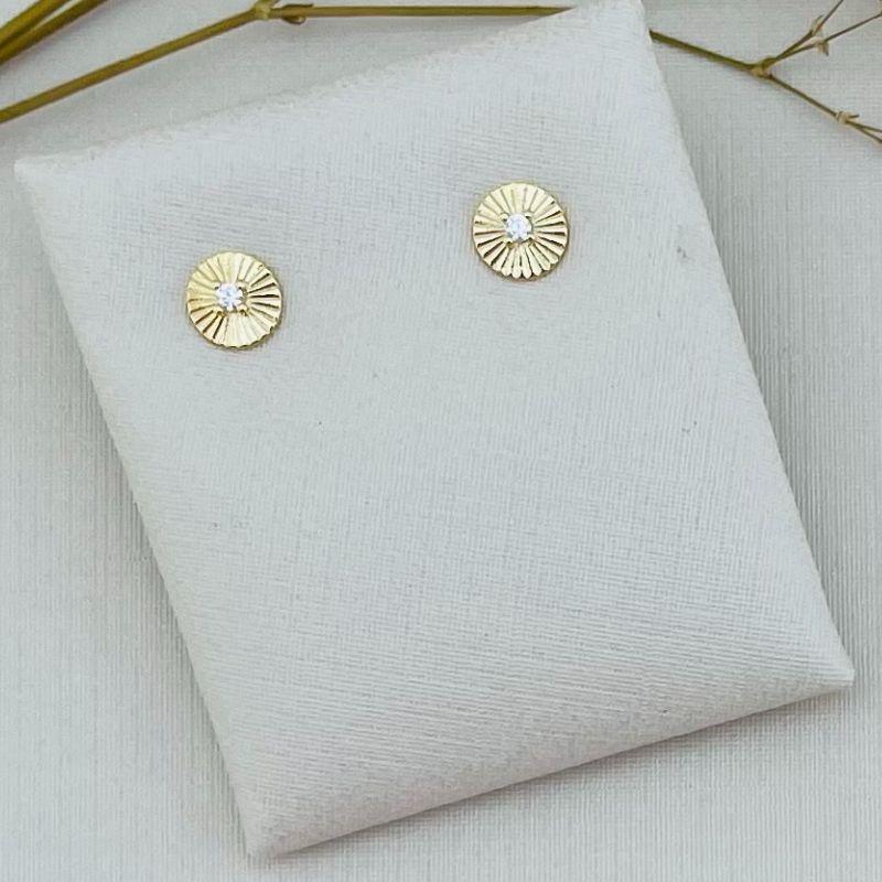 07.2278.1.O - Brinco moeda em efeito raios de sol com central de ponta de luz