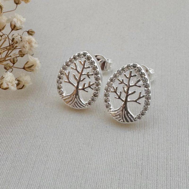 07.2658.1.S - Brinco de silhueta gota com árvore lisa dentro