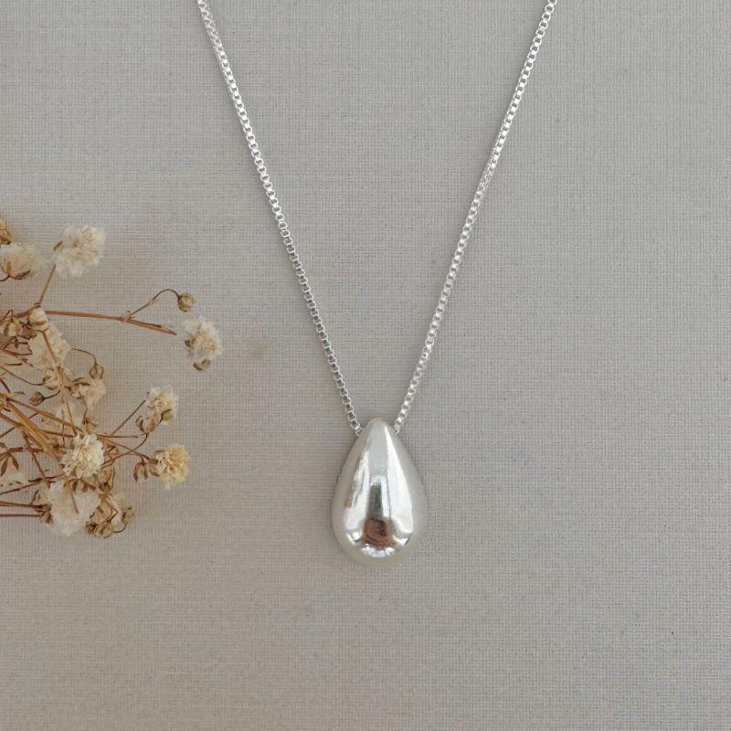 09.2237.0.S - (40+10) Colar de veneziana com pingente de gota em chapa lisa