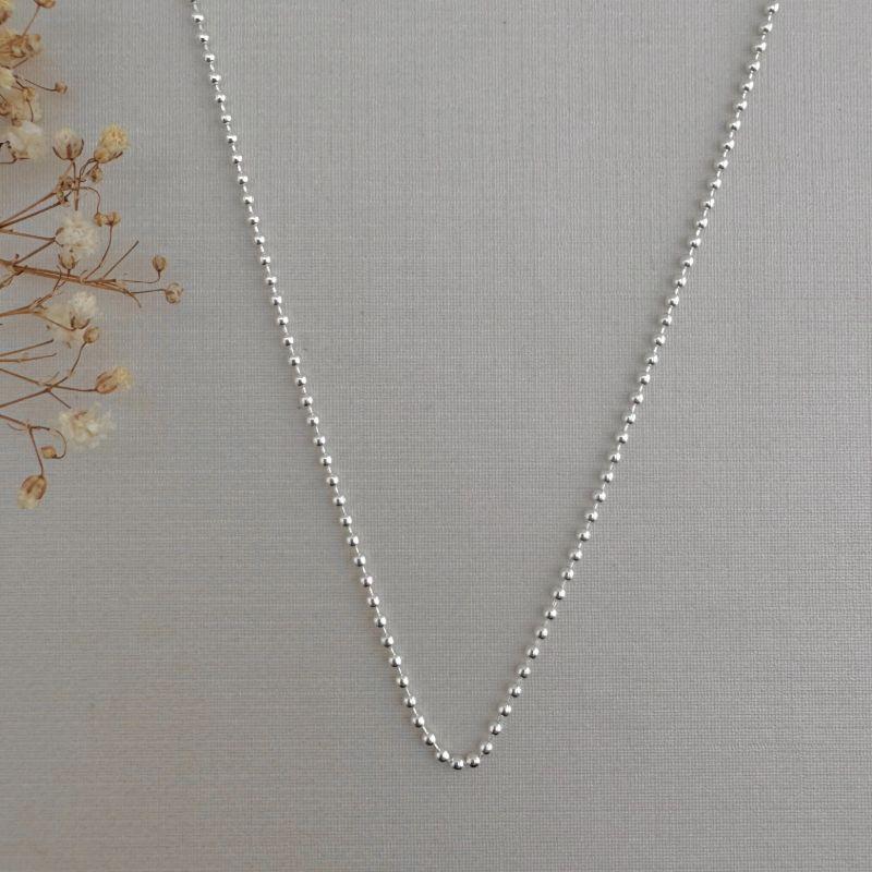 09.2247.0.S - (40) Colar de malha bolinhas lisas simples