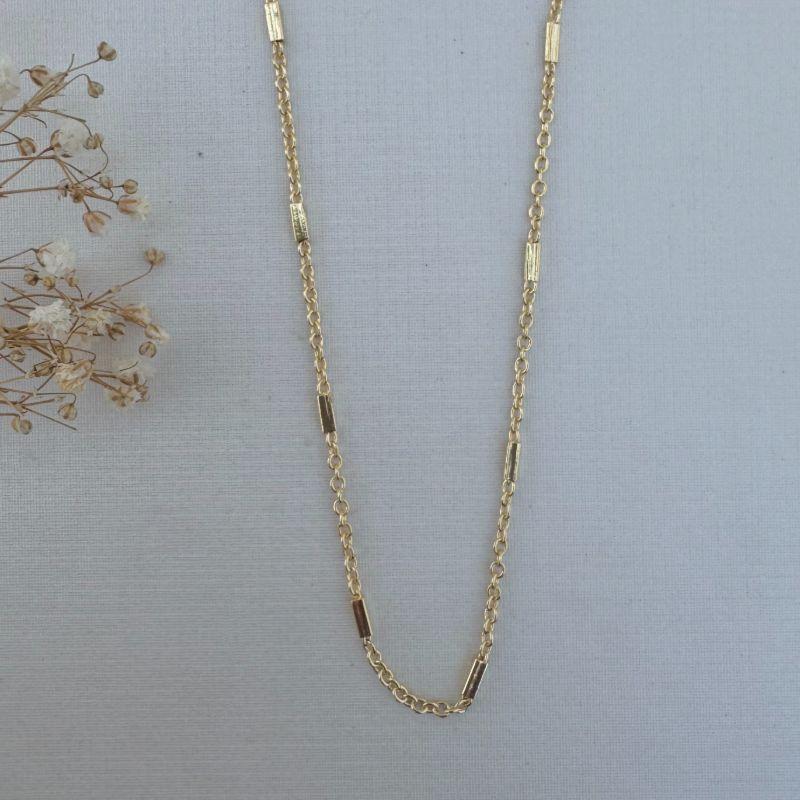 09.2253.0.O - (47) Colar de elos ovais com barras curtas quadradas lisas