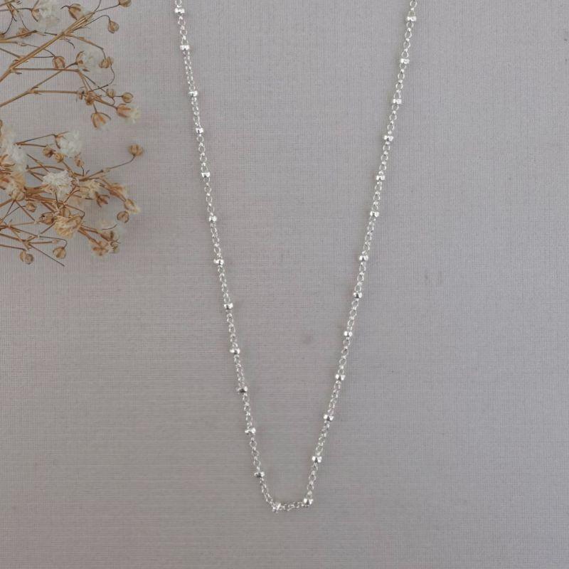 09.2255.0.S - (60) Colar de elos circulares com mino bolinhas lisas por todo comprimento