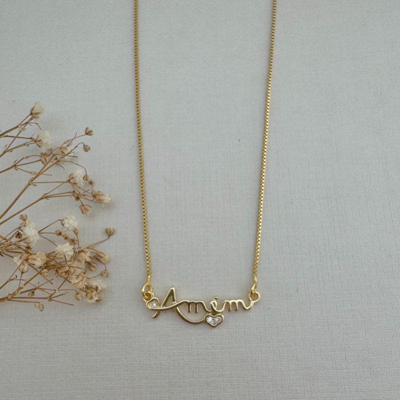 09.2260.1.O - (42) Colar de veneziana com escrita Amém central liso com pequeno coração