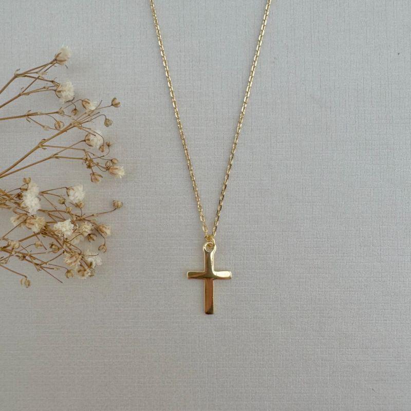 09.2272.0.O - (45) Colar de elos ovais com pingente de cruz lisa reta