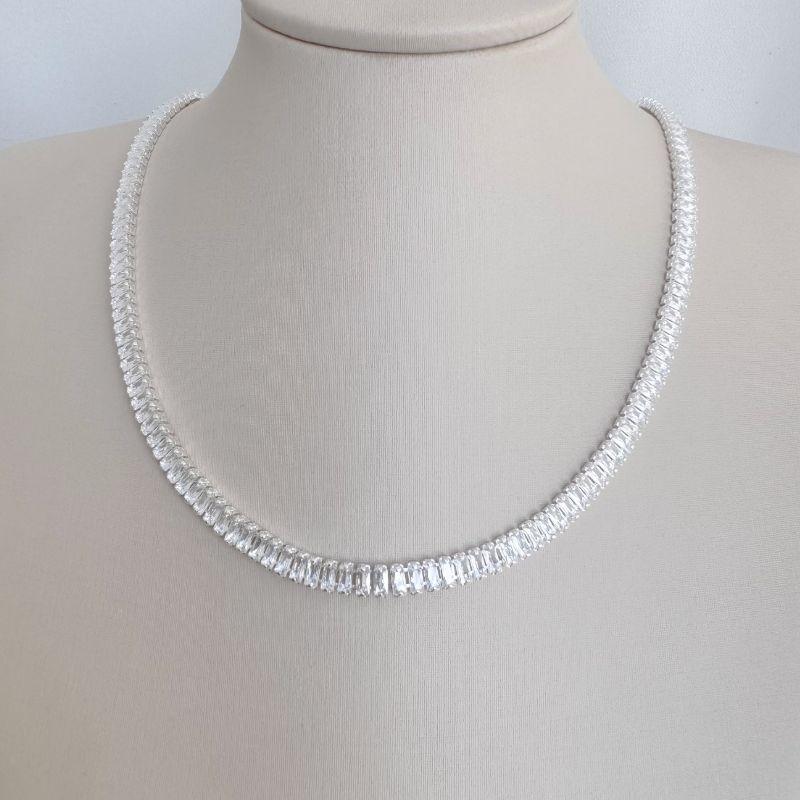 09.2341.1.S - (40) Colar de riviera em baguete com fecho relógio