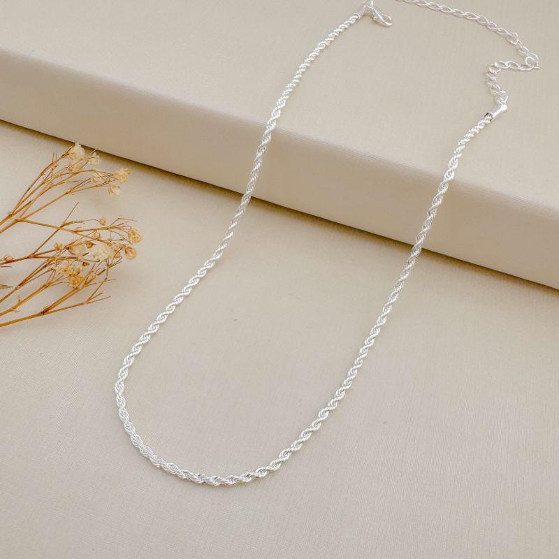 10.0343.0.S - (V3 33) Cordão de 0,2cm liso simples com extensor