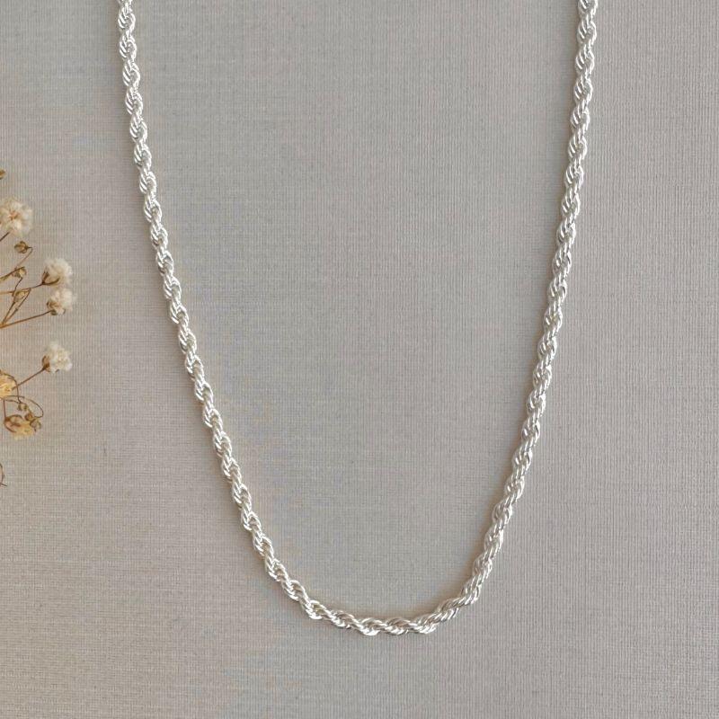 10.0344.0.S - (40)(V1) Colar cordão de 0,2cm liso classico