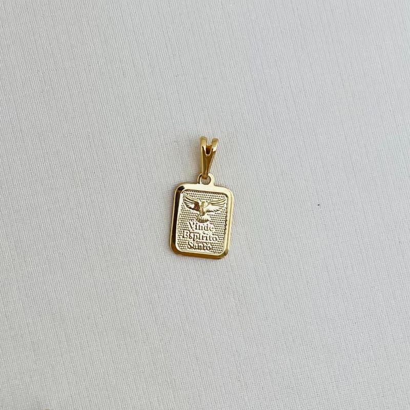 11.0599.0.O - Pingente retangular com Espiro santo desenhado e escrita inde Espirito Santo