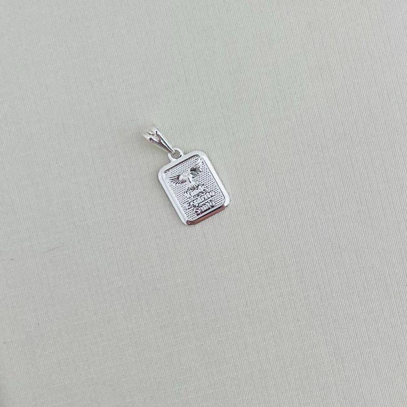 11.0599.0.S - Pingente retangular com Espiro santo desenhado e escrita inde Espirito Santo