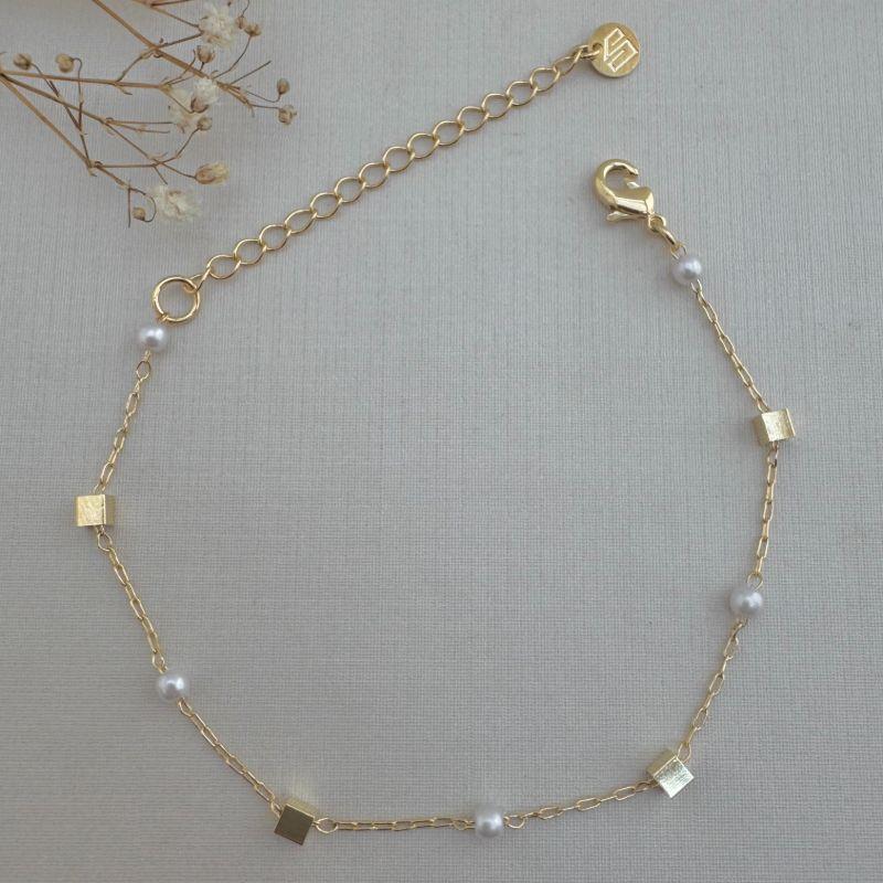 12.2135.15.O - Pulseira de elos longos com pérola e quadrados lisos