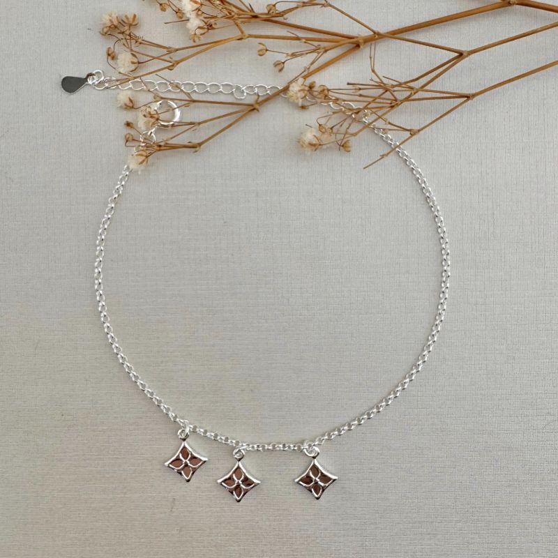 12.2155.0.S - Pulseira de elos portugues com pingentes losangos lisos