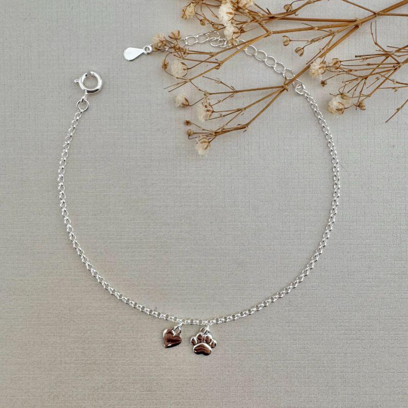 12.2158.0.S - Pulseira de elos portugues com pingente de coração e patinha lisos