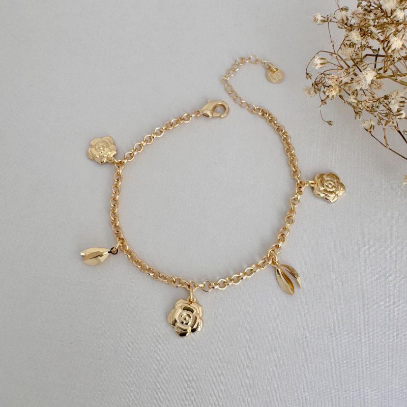 12.2180.0.O - Pulseira de elos portuges com pingentes de flor e petalas lisas