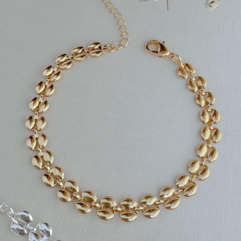 12.2193.0.O - Pulseira de malha joaninha polida lisa. dois navetes baixos