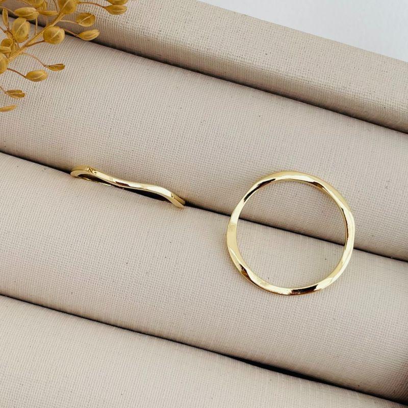 03.2241.0.O - (13) Anel de aro fino em efeito ondas lisa